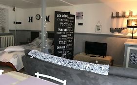 Joli Studio Au Coeur De Verdun